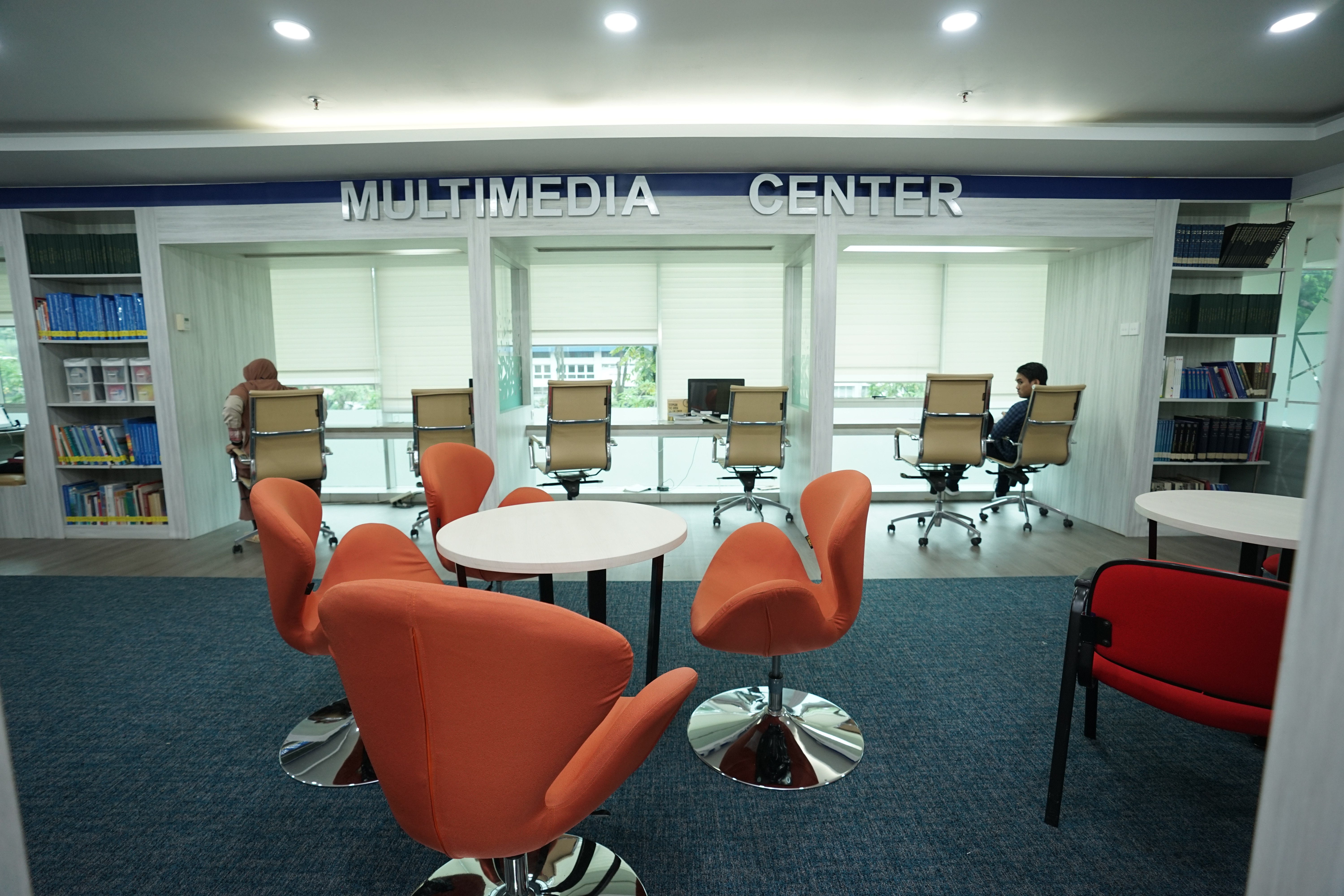  Multimedia Center Lantai 2