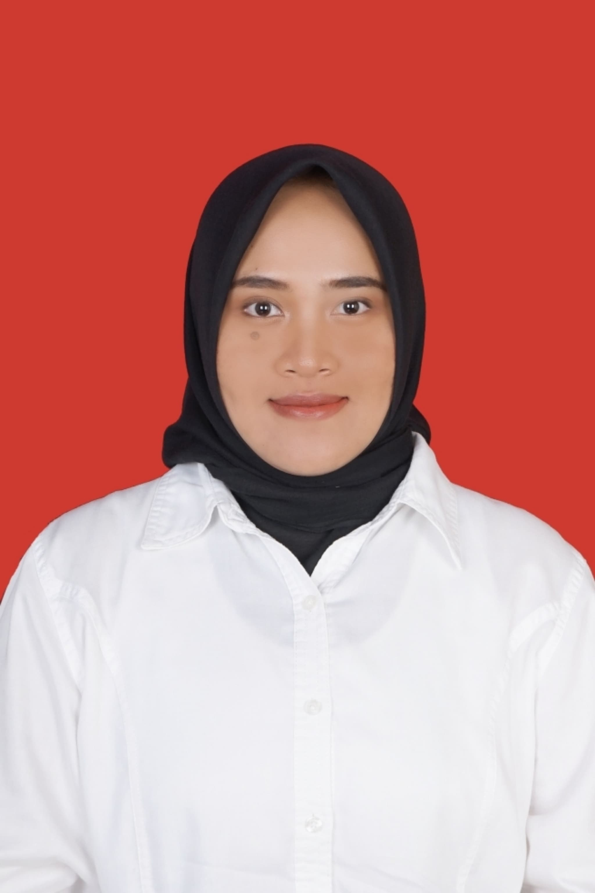 INTAN KHOIRUN NISA, S.S.