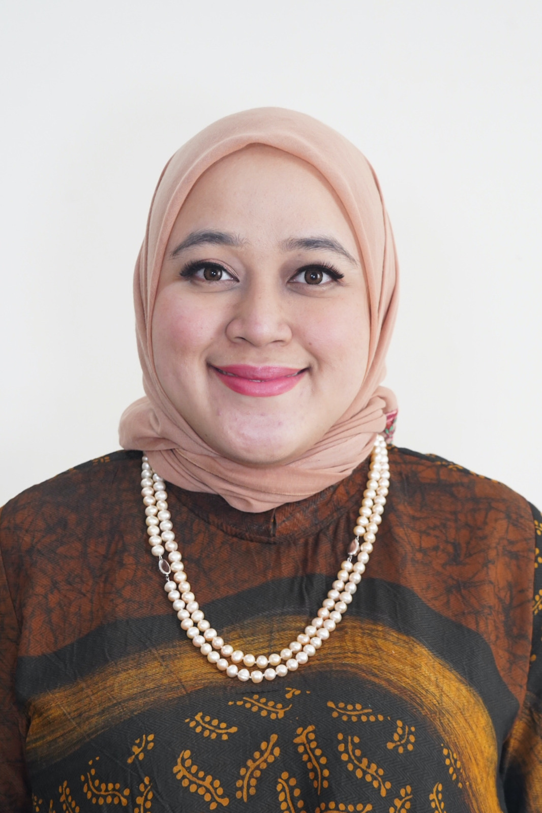 Dr. Farahdina Al Anshori, S.Pd.I., M.Si