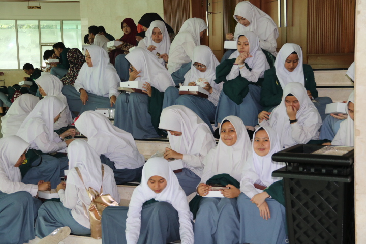 SMA Islam Nurul Fikri untuk PKS