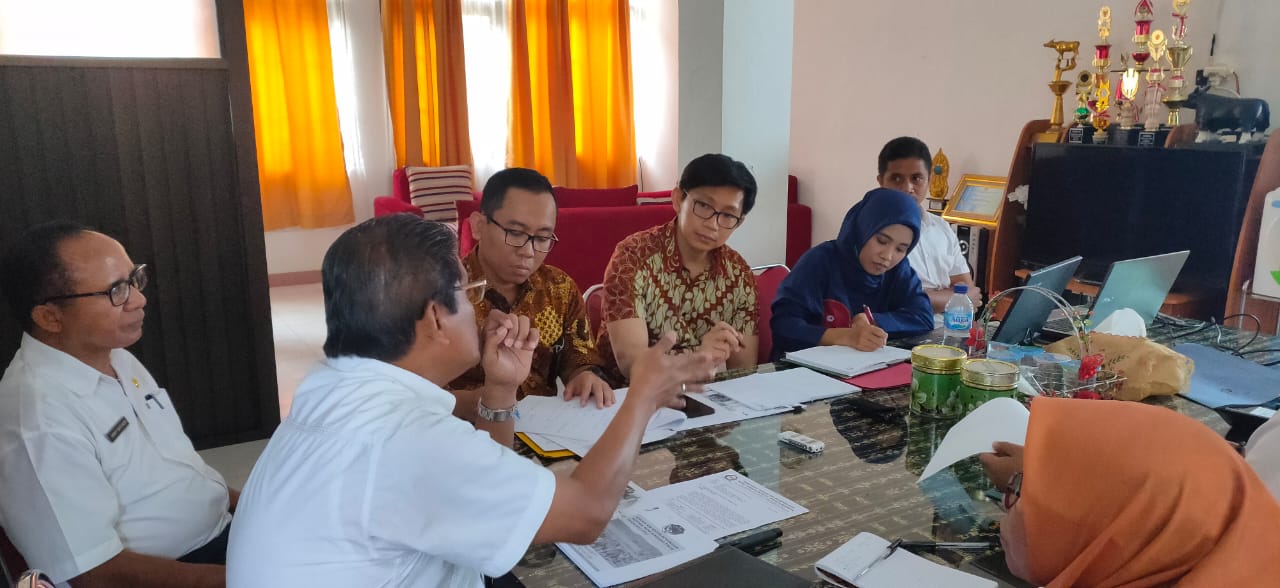 Diskusi dengan Dinas Peternakan Provinsi Nusa Tenggara Timur dalam rangka Pengumpulan Data 