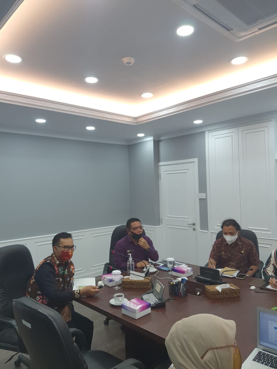 Diskusi RUU tentang Kesejahteraan Ibu dan Anak