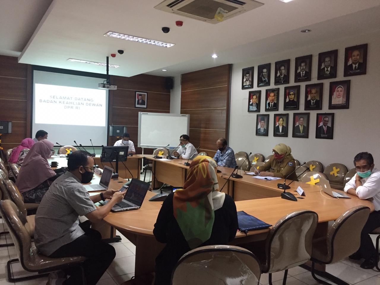 RUU tentang Lanjut Usia